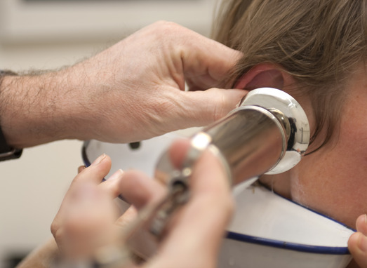 What are the treatments for tinnitus?